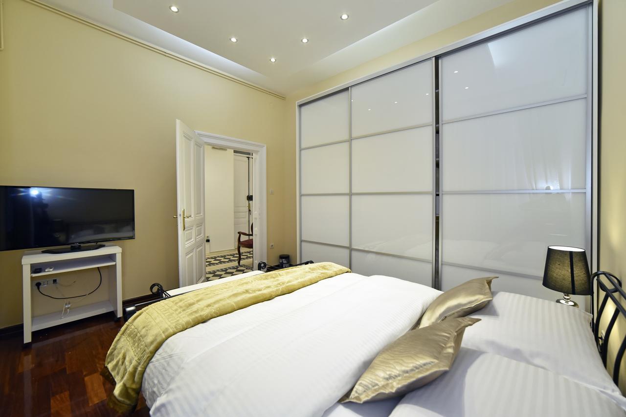 Luxury Residence Center Apartment Zagreb Bagian luar foto